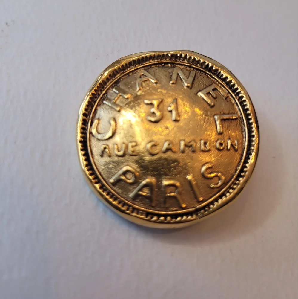 Vintage CHANEL PARIS  Gold-tone 31 Rue Cambon Logo  Round Pin Brooch